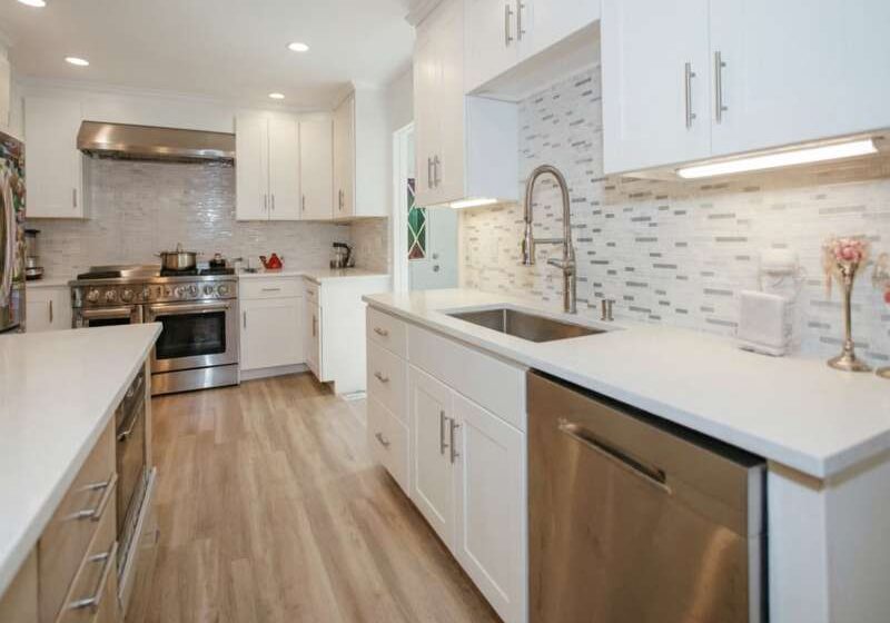Ared Kitchen